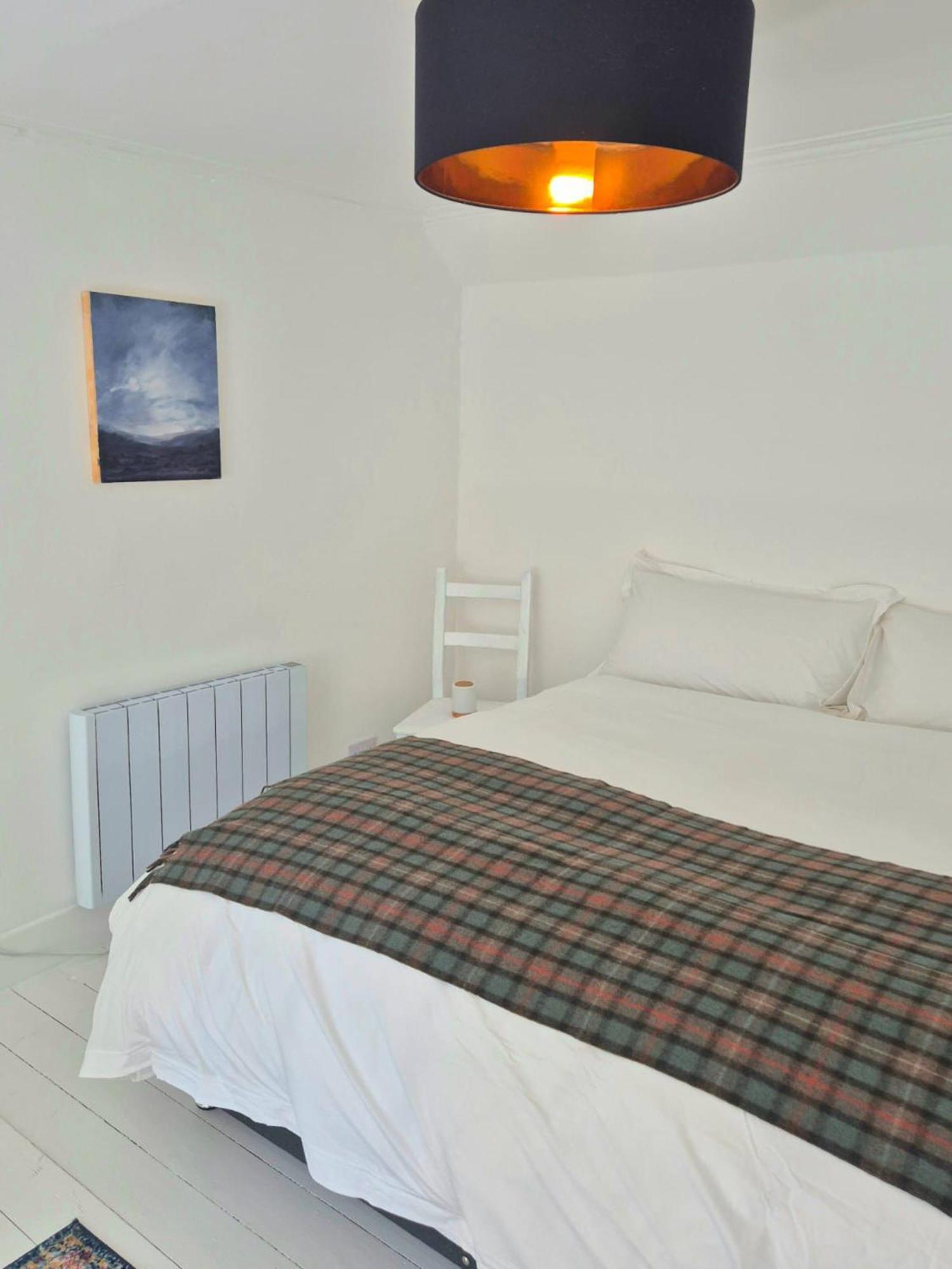 Mackinnon Cottage - 3 Bedroom Cottage Broadford (Isle of Skye) Exterior foto
