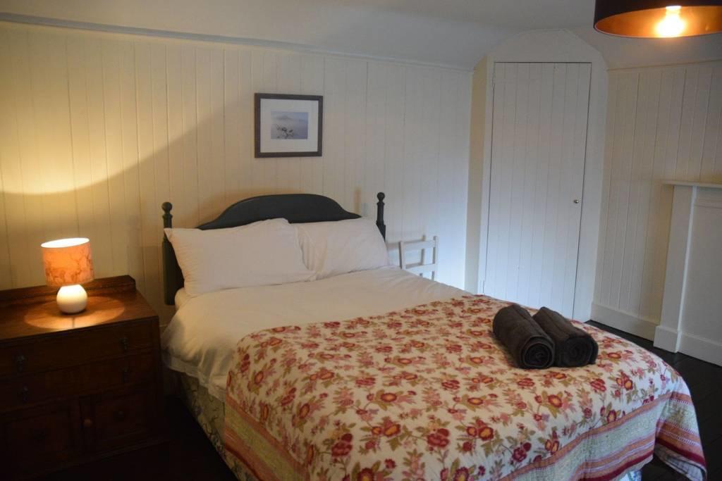 Mackinnon Cottage - 3 Bedroom Cottage Broadford (Isle of Skye) Exterior foto